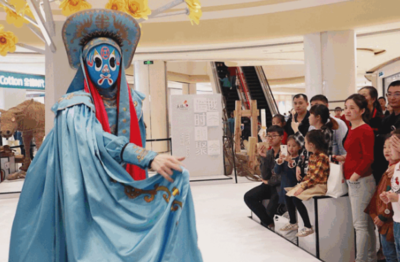 場景創(chuàng)新驅(qū)動(dòng)消費(fèi)升級(jí) 龍湖重慶時(shí)代天街以“樂園化經(jīng)營”打造全新文化消費(fèi)生態(tài)